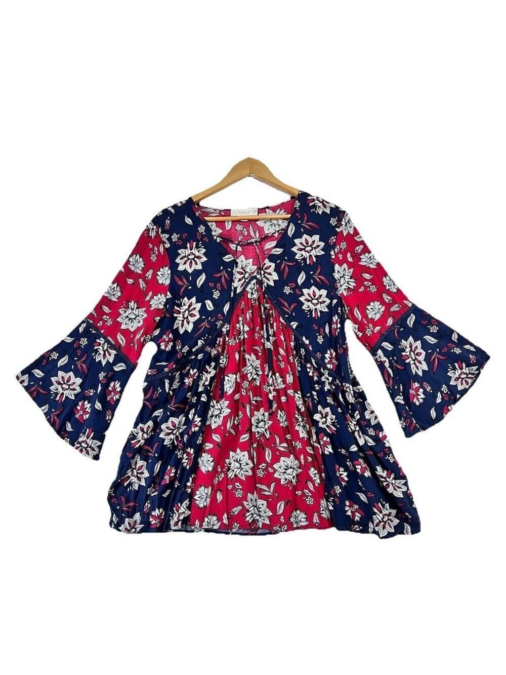 Weekend Suzanne Betro Tunic Blouse Womens Sz 1X Blue Floral Crochet Peasant Boho